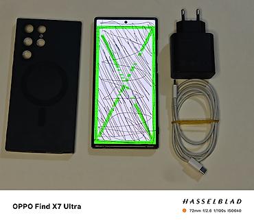 a 32: Samsung Galaxy S22 Ultra, Б/у, 256 ГБ, цвет - Черный, 1 SIM, eSIM — 5