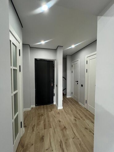 Продажа квартир: 2 комнаты, 56 м², Индивидуалка, 3 этаж, Евроремонт