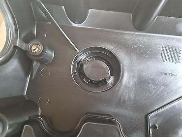 db killer cena: Poklopac ventila (dekla motora) sa integrisanim PCV ventilom i čepom — 6