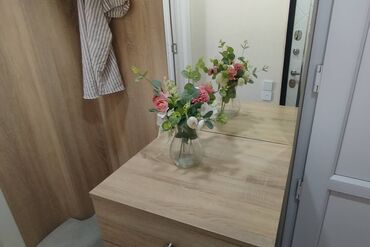 Süni güllər: RAZİNDƏ!!!!!! Gül dəsti vaza ilə bir yerdə. Pionlar və Evkalipt — 10