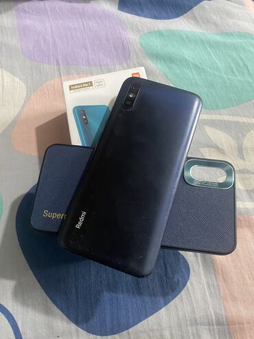 сотовые телефоны айфон: Xiaomi, Б/у, 32 ГБ, цвет - Черный, 2 SIM
