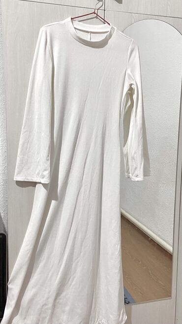 платье белое: Повседневное платье, Made in KG, Осень-весна, Длинная модель, Лапша, S (EU 36), M (EU 38)