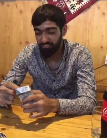 Mühafizə, təhlükəsizlik: Salam iwe ehdiyacim var 29 yaw 187. bakida qaliram. mehkumlugum olub