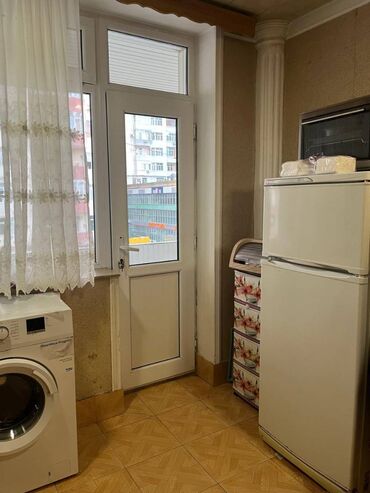 Köhnə tikili: Bakı, 3 otaqlı, Köhnə tikili, m. Həzi Aslanov, 82 kv. m — 12