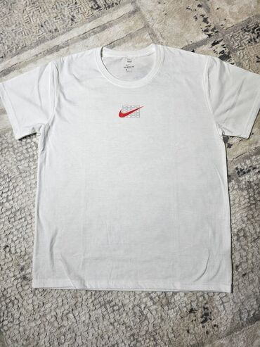 Футболки: Мужская футболка, 2XL (EU 44), Nike, Новый, цвет - Белый