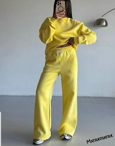Kompleti: Bluze,kompleti,tremerke,duksevi,majice,crop topovi,zvonarice,haljine u — 15