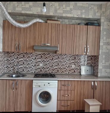 kuxna mebli: *ZB* *MƏTBƏX MEBELİ* Qiymət *250 AZN* ölçü *2.80* üzerinde *moyka*