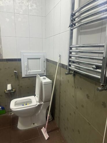 Uzunmüddətli kirayə mənzillər: Hezi aslanov metrosuna yaxin,Akkord binalarinda16 mərtəbənin,6-cı — 6