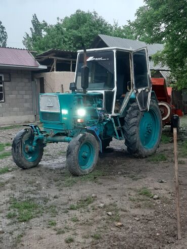 Тракторы ЮМЗ: Трактор ЮМЗ сатылат абалы жакшы баасы 250000 мин бираз суйлошу жолу — 2