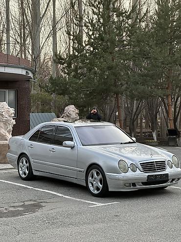 Mercedes-Benz: Mercedes-Benz E-Class: 2001 г., 4.3 л, Автомат, Бензин, Седан — 3