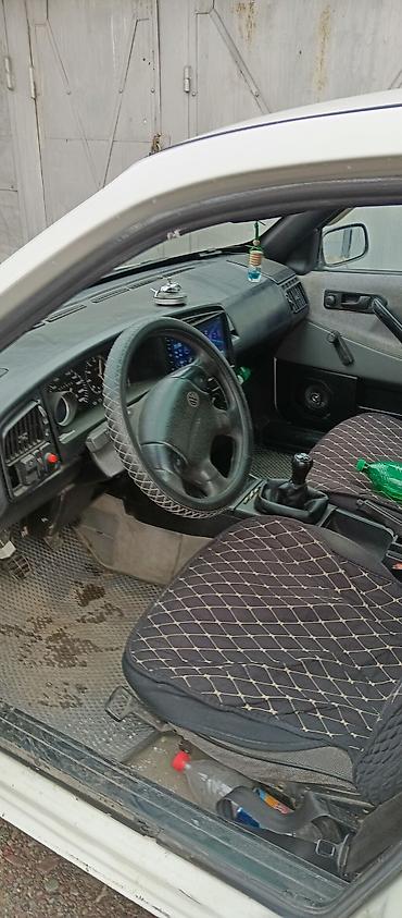 id4 crozz: Volkswagen Passat: 1989 г., 1.8 л, Механика, Бензин, Седан — 6