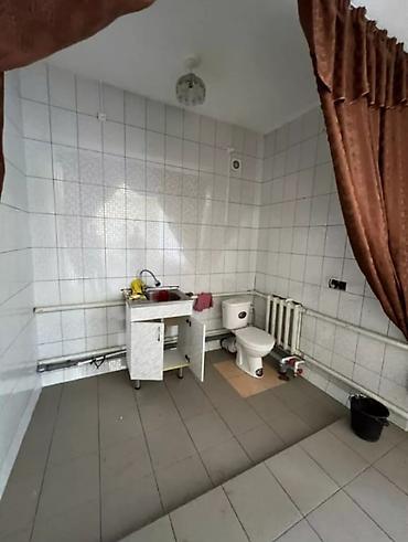 Продажа коттеджей и домов: Продаётся жилой дом с просторными комнатами и большим участком, а — 22