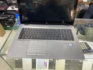 пульт для компьютера: Ноутбук, HP, 8 ГБ ОЗУ, Intel Core i5, 15.6 ", Б/у, Для несложных задач, память SSD