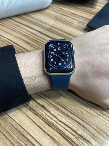 apple watch 4 44mm qiymeti Az rbaycan Qol saatlar v aksesuarlar 1377 elan lalafo.az