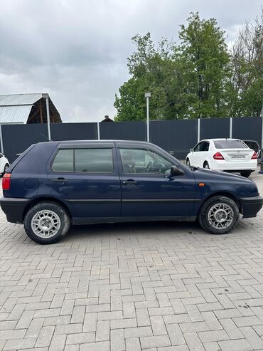 фолсваген таурек: Volkswagen Golf: 1993 г., 1.6 л, Механика, Бензин, Хэтчбэк