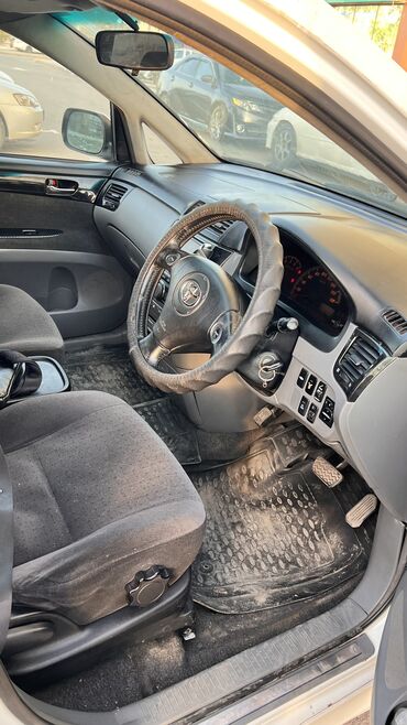 Toyota: Toyota Ipsum: 2002 г., 2.4 л, Автомат, Бензин, Минивэн at lalafo.kg — 9 Toyota: Toyota Ipsum: 2002 г., 2.4 л, Автомат, Бензин, Минивэн — 9