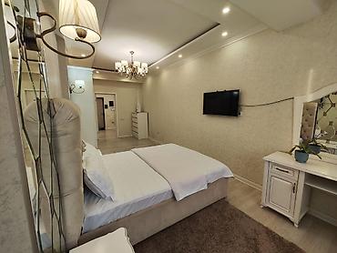 Долгосрочная аренда квартир: 2 комнаты, Риэлтор, С мебелью полностью — 2