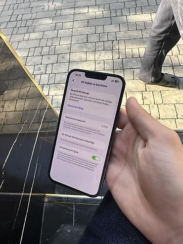 iphone 15 pro qara: IPhone 13 Pro, 256 GB, Graphite, Face ID — 4