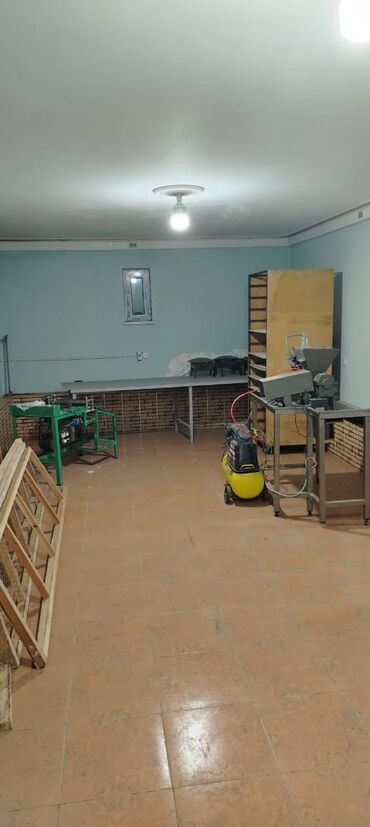 Digər kommersiya daşınmaz əmlakı: İcareye verilir,avadanliq ilə birlikdə ayliq ödəniş 800azn -da lalafo.az — 8 Digər kommersiya daşınmaz əmlakı: İcareye verilir,avadanliq ilə birlikdə ayliq ödəniş 800azn — 8