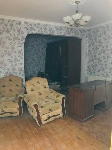 Həyət evləri və villaların satışı: 3 otaqlı, 92 kv. m, Orta təmir — 9