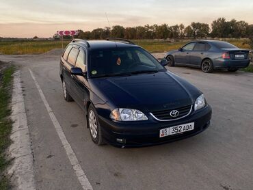 купить маленькую машину недорого: Toyota Avensis: 2002 г., 2 л, Механика, Дизель, Универсал