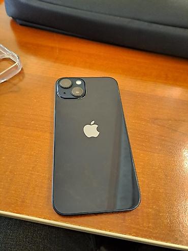 iphone 11 elde: IPhone 13, 128 GB, Qara, Face ID, Simsiz şarj — 1
