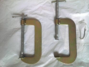 Фурнитура для мебели: Отдам за символическую цену. Петли, ручки, крепления, ножки, крючки — 15