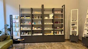 Ev və bağ: Mağaza üçün mebel 300 azn
uzun 283 sm
hündürlük 250 sm
eni 35 sm