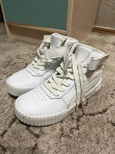 высокие кеды: Высокие кеды Puma, модель 388581-02, цвет белый. - Женская/унисекс — 2