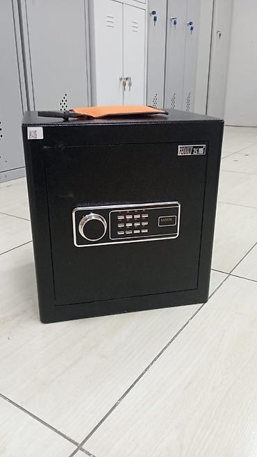 Сейфы: Сейф электронный Deli F-40 — это надежный мебельный или офисный сейф — 2