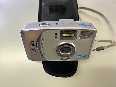 камера на авто: Пленочная компактная камера efiniti PAC 802 (Motor Drive) с чехлом — 1