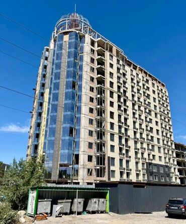 квартира берилет мкр кок жар: 2 бөлмө, 73 кв. м, Элитка, 12 кабат, ПСО (өзү оңдоп түзөтүп бүтүү үчүн)