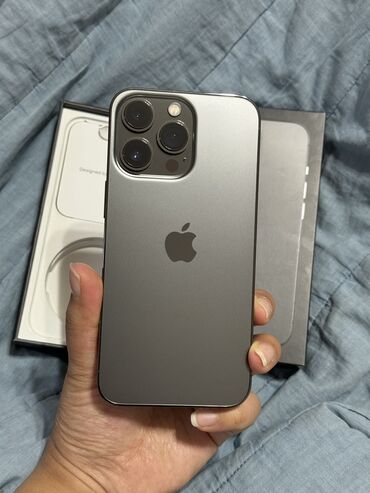 айфон 13 каракол: IPhone 13 Pro, Колдонулган, 256 ГБ, Graphite, Куту, 85 %