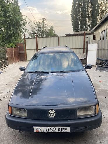 Volkswagen: Volkswagen Passat Variant: 1990 г., 1.8 л, Механика, Бензин, Универсал — 1