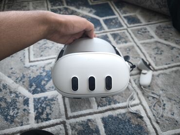 манитор компютер: Продаю VR-гарнитуру в отличном состоянии, почти как новая! ✨