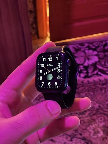 Smart saatlar: İşlənmiş, Smart saat, Apple, rəng - Göy