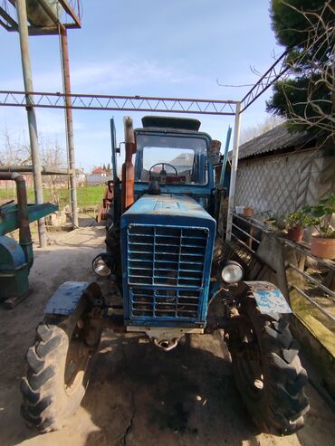 traktor qoşqu: Traktor Belarus (MTZ) 80, 1986 il, 18 at gücü, motor 3.8 l, İşlənmiş