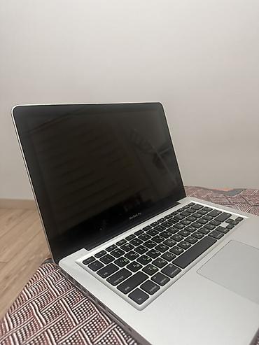 а 10 с: Ноутбуки Lenovo и Apple MacBook Pro 1) Lenovo (серия с полноразмерной — 2