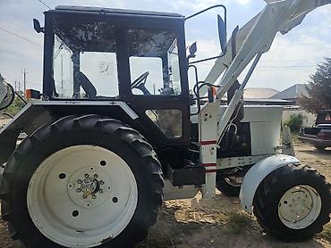 slanq: Belarus markalı ekskavator-yükləyici amkador 702E. texnika super — 2