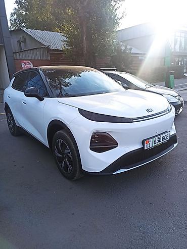 roewe e5: Changan Qiyuan Q05: 2026 г., 1.5 л, Автомат, Электромобиль, Кроссовер — 1