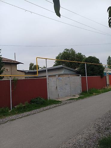 дом в канте: Продается дом три спальни, гостиная. Природный газ, три фазы. участок — 2