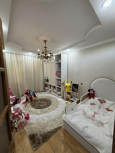 Qaraj satılır: Qanuni 3otaq .leninqrand proyektdi. 4il once temir olunub.qismen — 7
