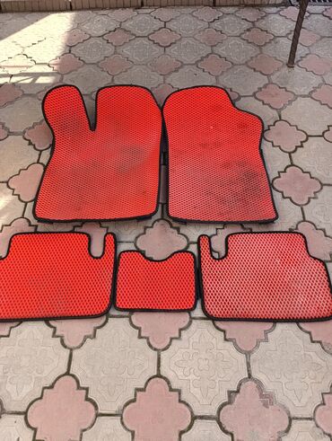 коврики на даф: Жалпак Eva Төшөмөлдөр Салон үчүн Universal Poliki, түсү - Кызыл, Колдонулган, Өзү алып кетүү, Акылуу жеткирүү