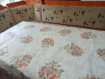 купить разделочный стол из нержавейки бу: Кухонный стол, Б/у, Угловой, Нераскладной