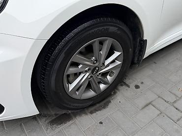 e34 520: Kia K5: 2022 г., 2 л, Автомат, Газ, Седан — 2