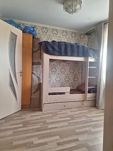 Продажа коттеджей и домов: Продаётся дом с.Нижний Ала-Арча 56 м.кв 4комн.1кухня санузел в доме — 28