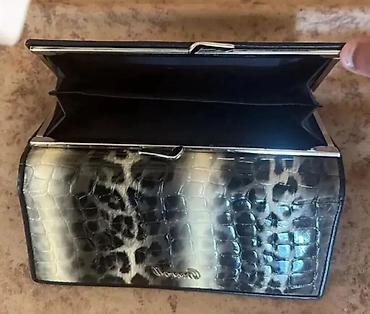 Çantalar: Qadın pulqabıları kolleksiyası - Model 1: Leopard naxışlı, krokodil — 2