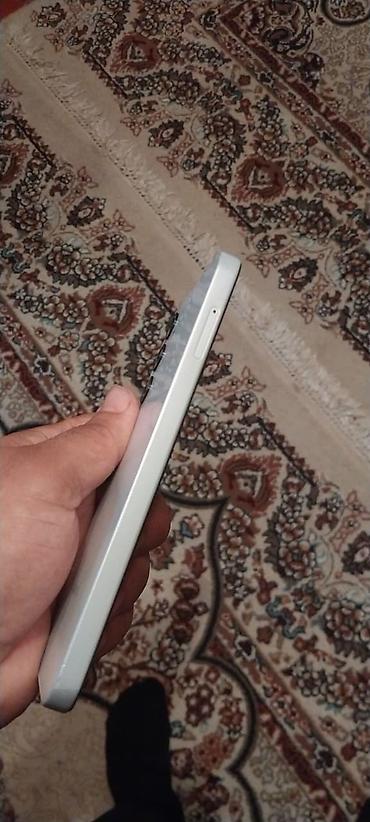 su qizdirici islənmis: Samsung Galaxy A34 5G, 128 GB, rəng - Ağ, Barmaq izi — 4