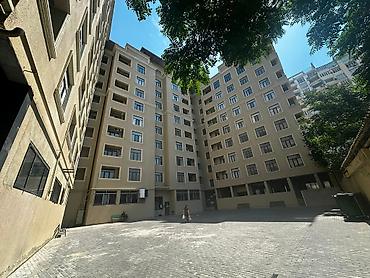 Mənzil, 4 otaqlı, 125 m², satılır, Bakı