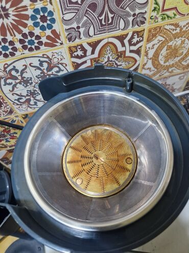 Şirəçəkənlər: Şirəçəkən Redmond, Mərkəzdənqaçma — 9